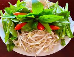 Chuẩn bị rau thơm
