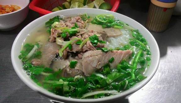 Phở bò chín